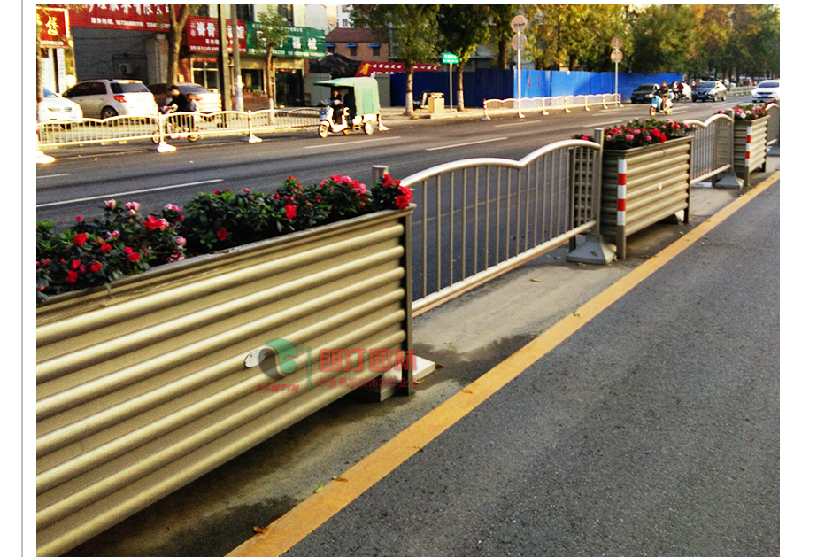 道路隔离铝合金花箱